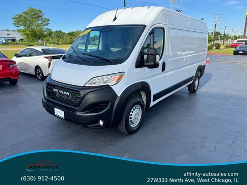 Used 2026 RAM ProMaster 2500 w/ Convenience Group FWD image 1