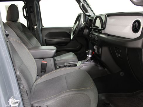 Used 2025 Jeep Wrangler Unlimited Sport S 4xe AWD/4WD image 24