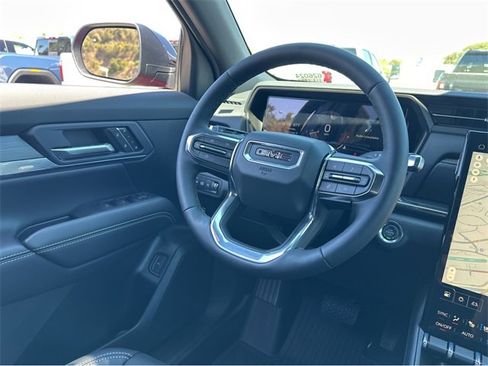 New 2026 GMC Terrain Elevation w/ Elevation Premium Package image 18