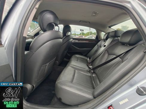 Used 2017 Genesis G80 3.8 RWD image 18