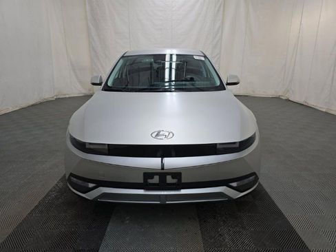 Used 2024 Hyundai Ioniq 5 SEL AWD/4WD image 2