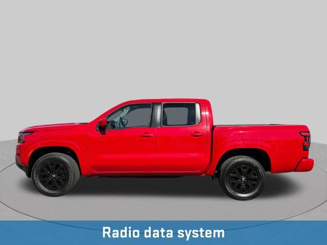 Used 2023 Nissan Frontier SV AWD/4WD image 2