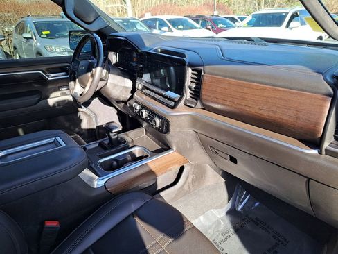 Used 2022 Chevrolet Silverado 1500 High Country image 27