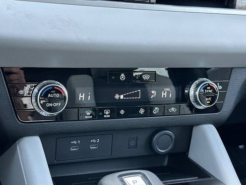 New 2026 Mitsubishi Outlander SE AWD/4WD image 21