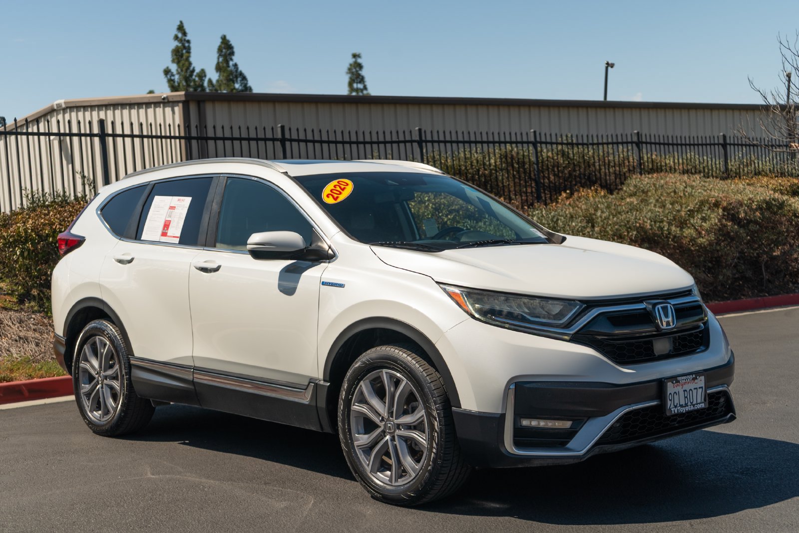 Used 2020 Honda CR-V Touring image 3