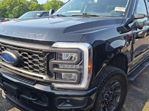 Used 2024 Ford F350 Lariat w/ Lariat Ultimate Package AWD/4WD image 1