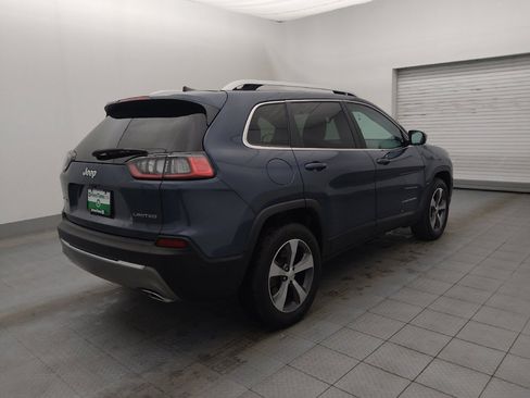 Used 2019 Jeep Cherokee Limited image 10