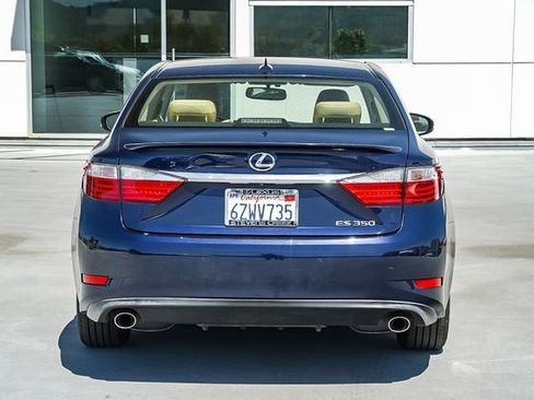 Used 2013 Lexus ES 350 w/ Premium Pkg FWD image 5