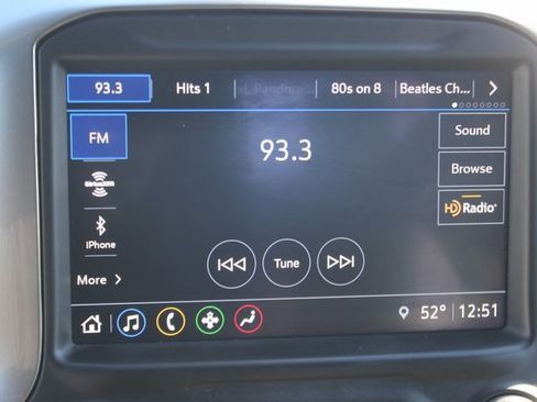 Used 2021 Chevrolet Silverado 1500 LT w/ Convenience Package II image 5