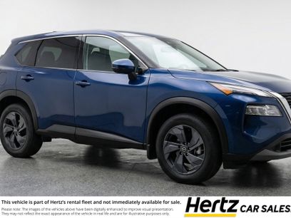 Used 2025 Nissan Rogue SV