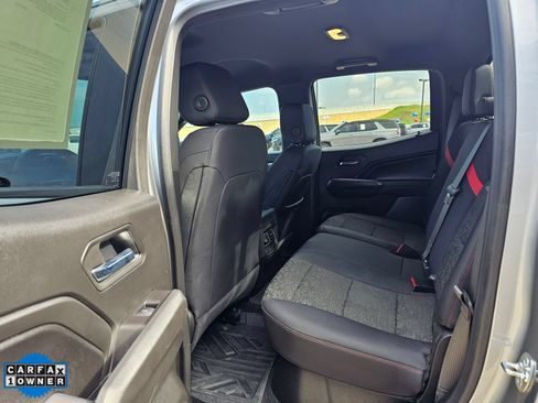 Used 2025 Chevrolet Colorado Z71 AWD/4WD image 31