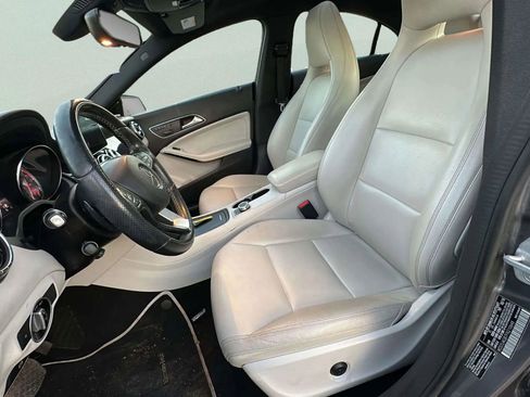 Used 2015 Mercedes-Benz CLA 250 4MATIC image 17