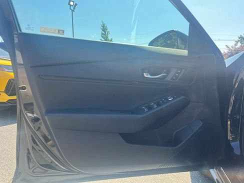 Used 2024 Honda Accord EX-L image 15