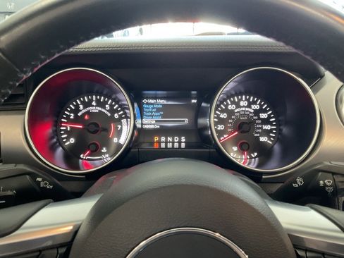 Used 2021 Ford Mustang Premium image 15