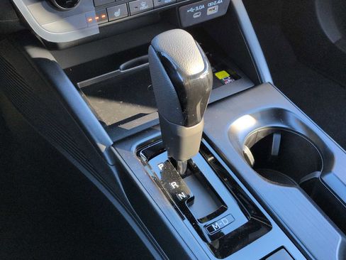 New 2026 Subaru Outback Limited image 34