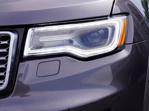 Used 2020 Jeep Grand Cherokee Summit w/ Platinum Series Group AWD/4WD image 14