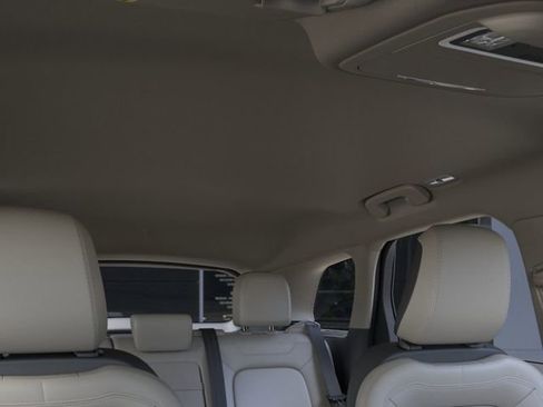 New 2026 Lincoln Corsair Premiere FWD image 22