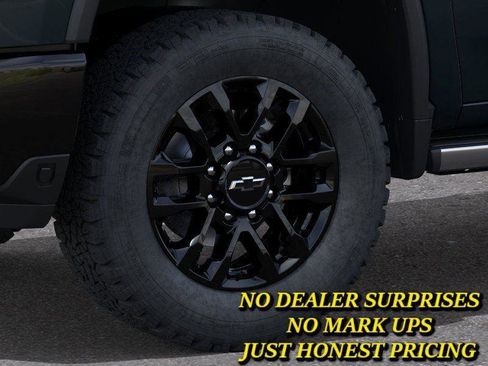 New 2026 Chevrolet Silverado 2500 LTZ w/ LTZ Plus Package AWD/4WD image 9