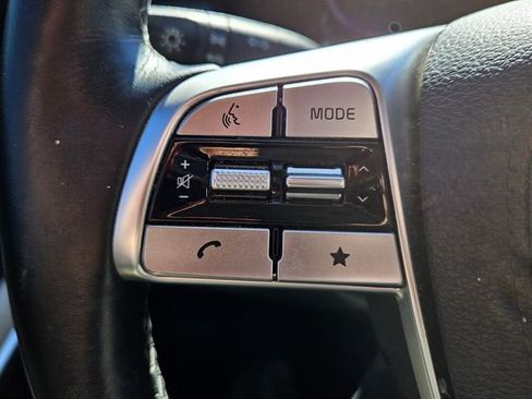 Used 2023 Kia Telluride EX w/ EX Captain's Chair Package image 23