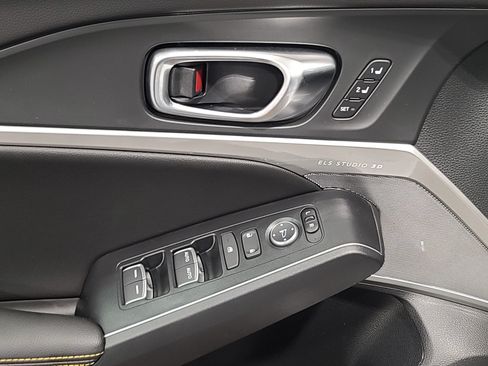 Used 2026 Acura Integra A-Spec FWD image 19