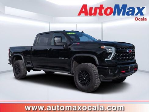 Used 2024 Chevrolet Silverado 2500 ZR2 w/ Technology Package AWD/4WD image 1