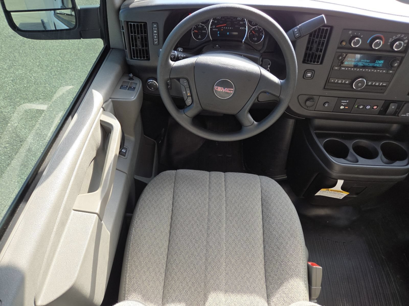 New 2025 GMC Savana 3500 w/ Power Convenience Package RWD image 22