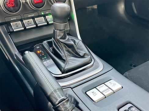 Used 2023 Toyota GR86 Premium w/ ALL Weather Mat Package (TMS) image 16