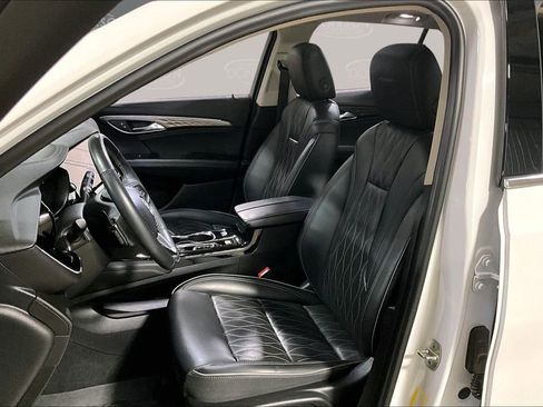 Used 2022 Buick Envision Avenir w/ Premium Seat Package image 13