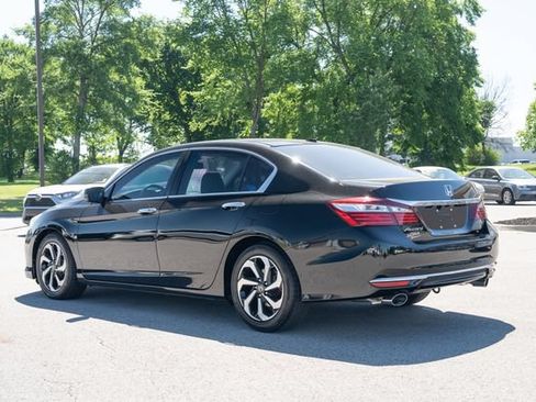 Used 2017 Honda Accord EX-L image 4
