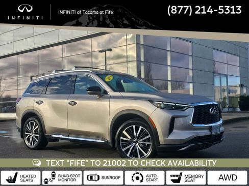 Used 2023 INFINITI QX60 Sensory w/ Vision Package image 1