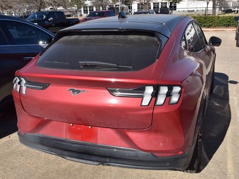 Certified 2024 Ford Mustang Mach-E Premium image 7