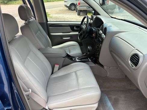 Used 2006 GMC Envoy SLE RWD image 17