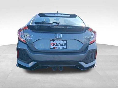 Used 2019 Honda Civic Sport Touring image 9