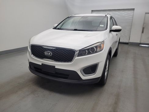 Used 2017 Kia Sorento FWD w/ LX Convenience Package image 15