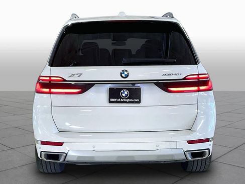 Used 2026 BMW X7 xDrive40i AWD/4WD image 4