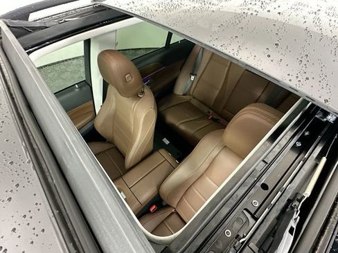 Used 2024 Mercedes-Benz GLE 350 4MATIC w/ AMG Line Exterior image 22