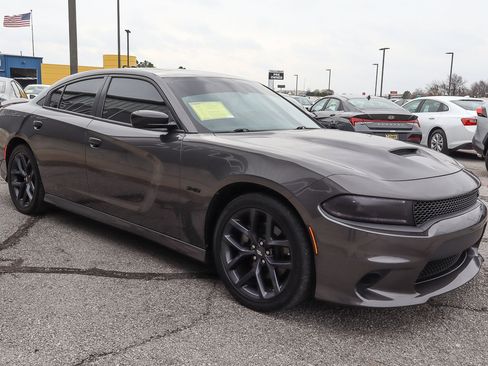 Used 2023 Dodge Charger R/T w/ Plus Group image 3