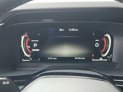 Used 2026 Nissan Pathfinder SL w/ SL Premium Package FWD image 11