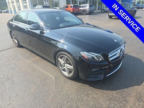 Used 2017 Mercedes-Benz E 300 4MATIC image 1