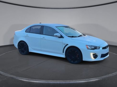 Used 2016 Mitsubishi Lancer ES FWD image 2