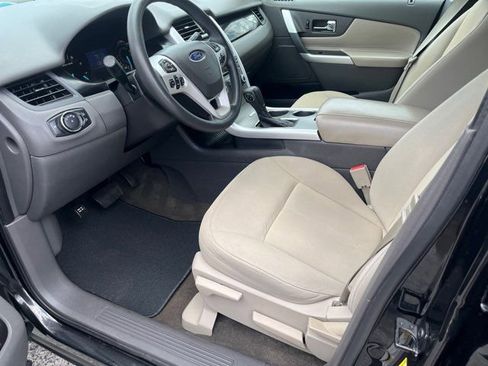Used 2013 Ford Edge SE image 5