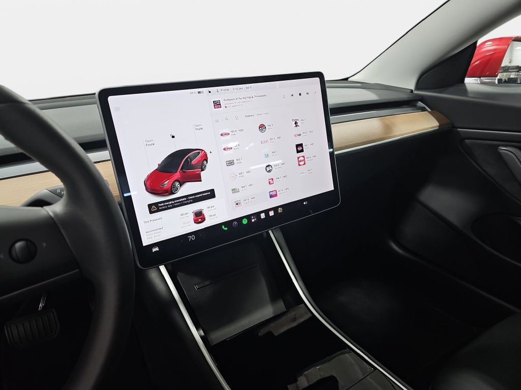 Used 2020 Tesla Model 3 Long Range AWD/4WD image 21