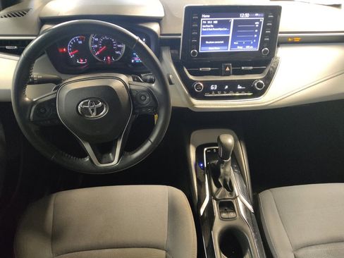 Used 2020 Toyota Corolla SE FWD image 22