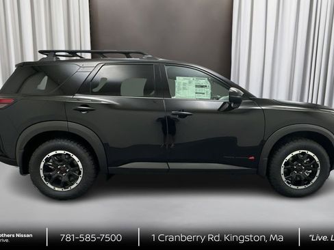New 2026 Nissan Pathfinder Rock Creek AWD/4WD image 4