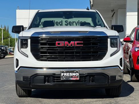 New 2026 GMC Sierra 1500 Pro image 3