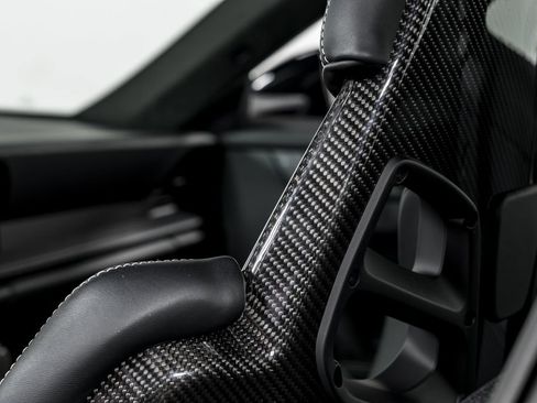 Used 2025 Porsche 911 GT3 RS image 21