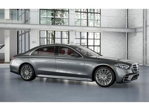 New 2026 Mercedes-Benz S 580 4MATIC Sedan image 13