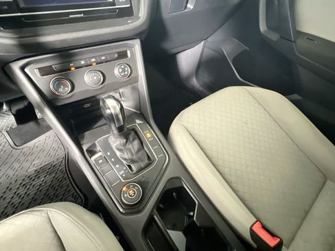 Used 2019 Volkswagen Tiguan S w/ 3rd Row Seat Package AWD/4WD image 24