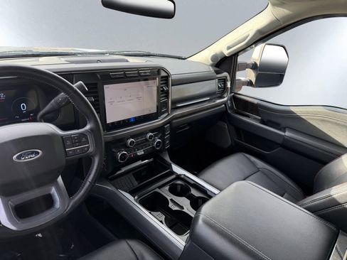 Used 2023 Ford F350 Lariat w/ FX4 Off-Road Package image 15