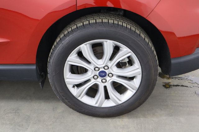 Used 2022 Ford Edge Titanium AWD/4WD image 41